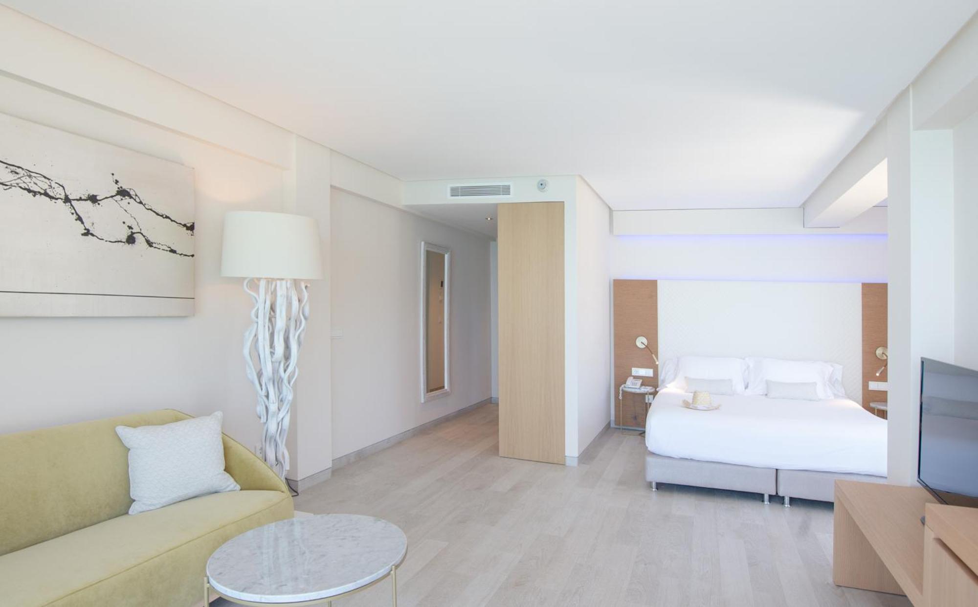 Melbeach Hotel & Spa - Adults Only Canyamel  Exterior foto